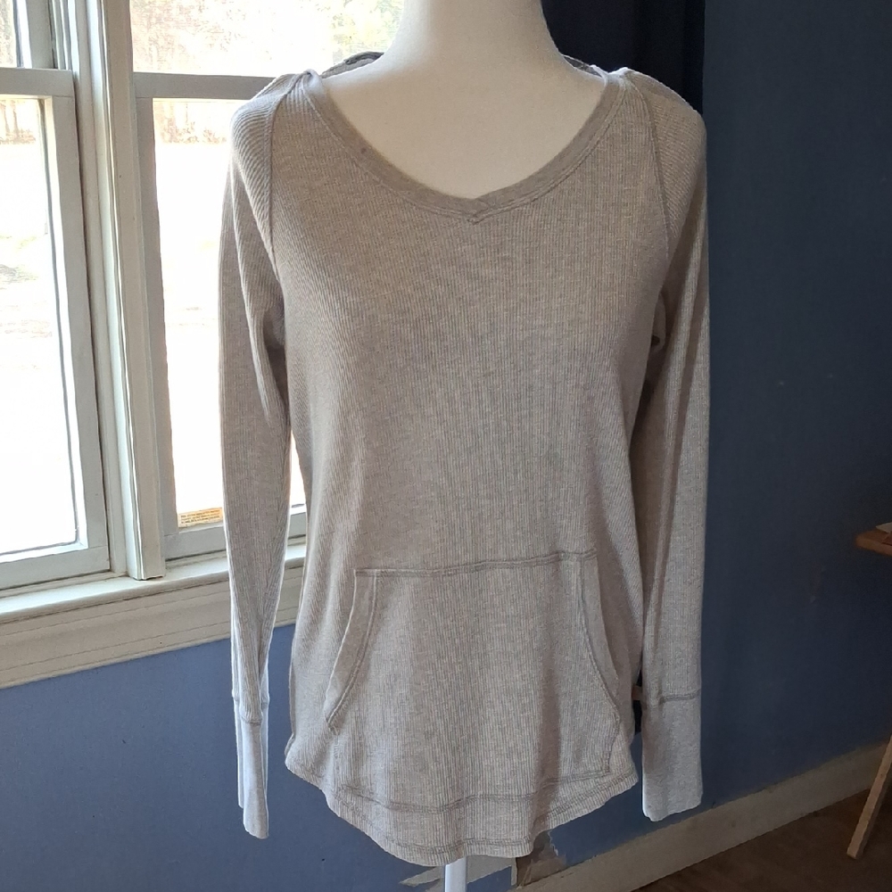 Carhartt Women's Light Gray Long Sleeve Tee